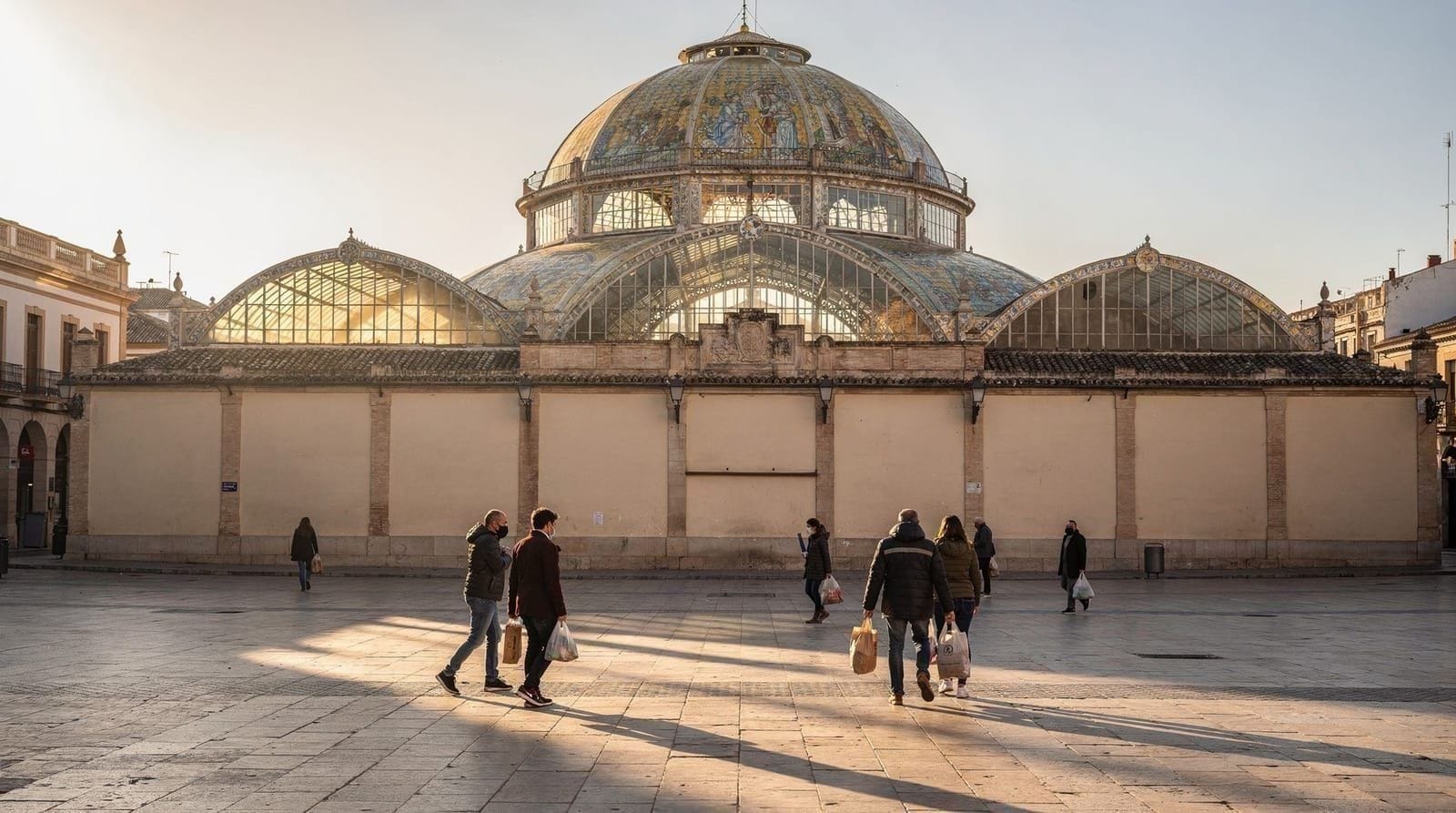 Best time to visit Valencia by month: an honest seasonal breakdown — Every month in Valencia has different weather, crowds and events. Here's the hon