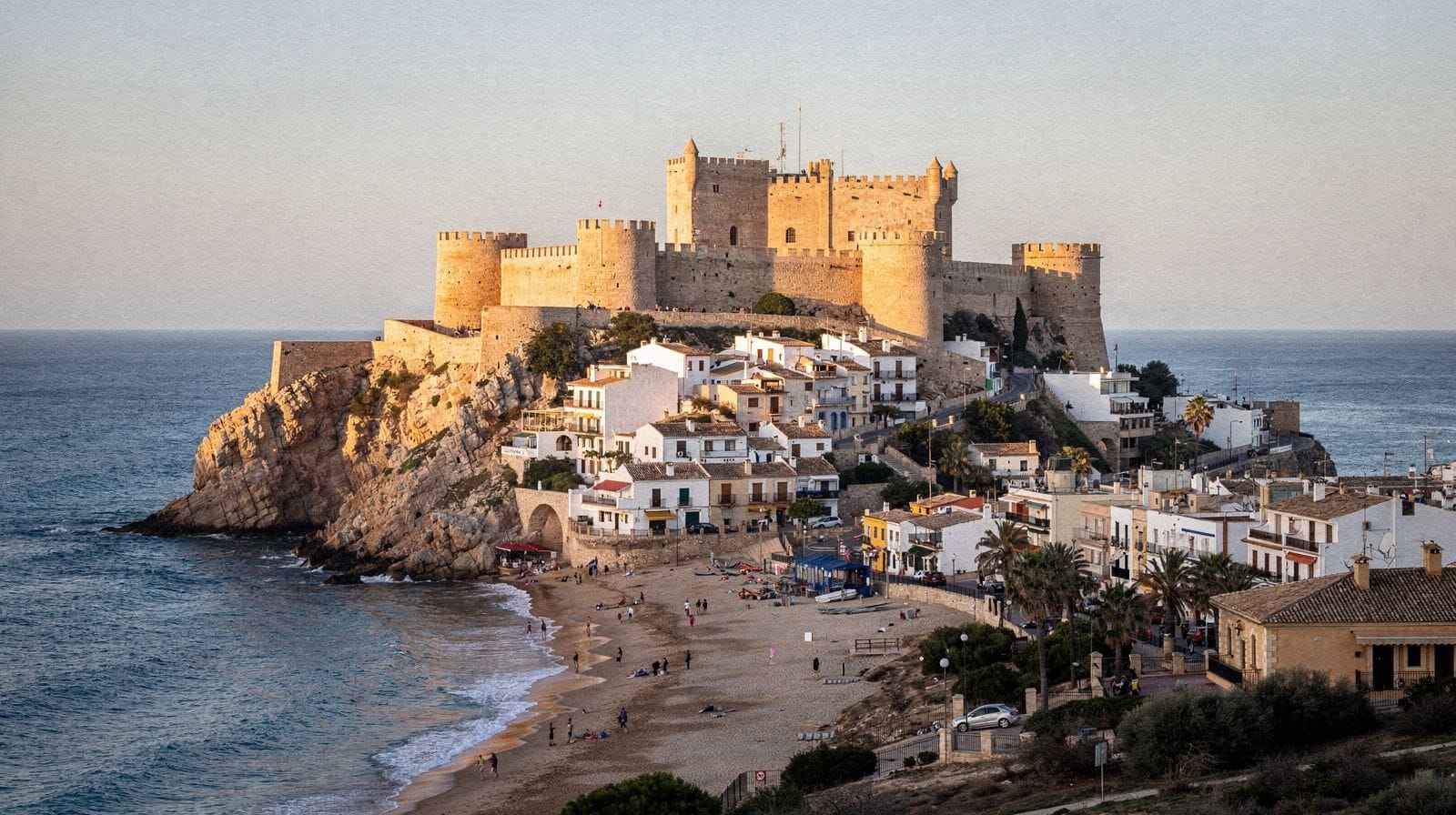 Valencia: private Morella and Peñíscola full-day trip