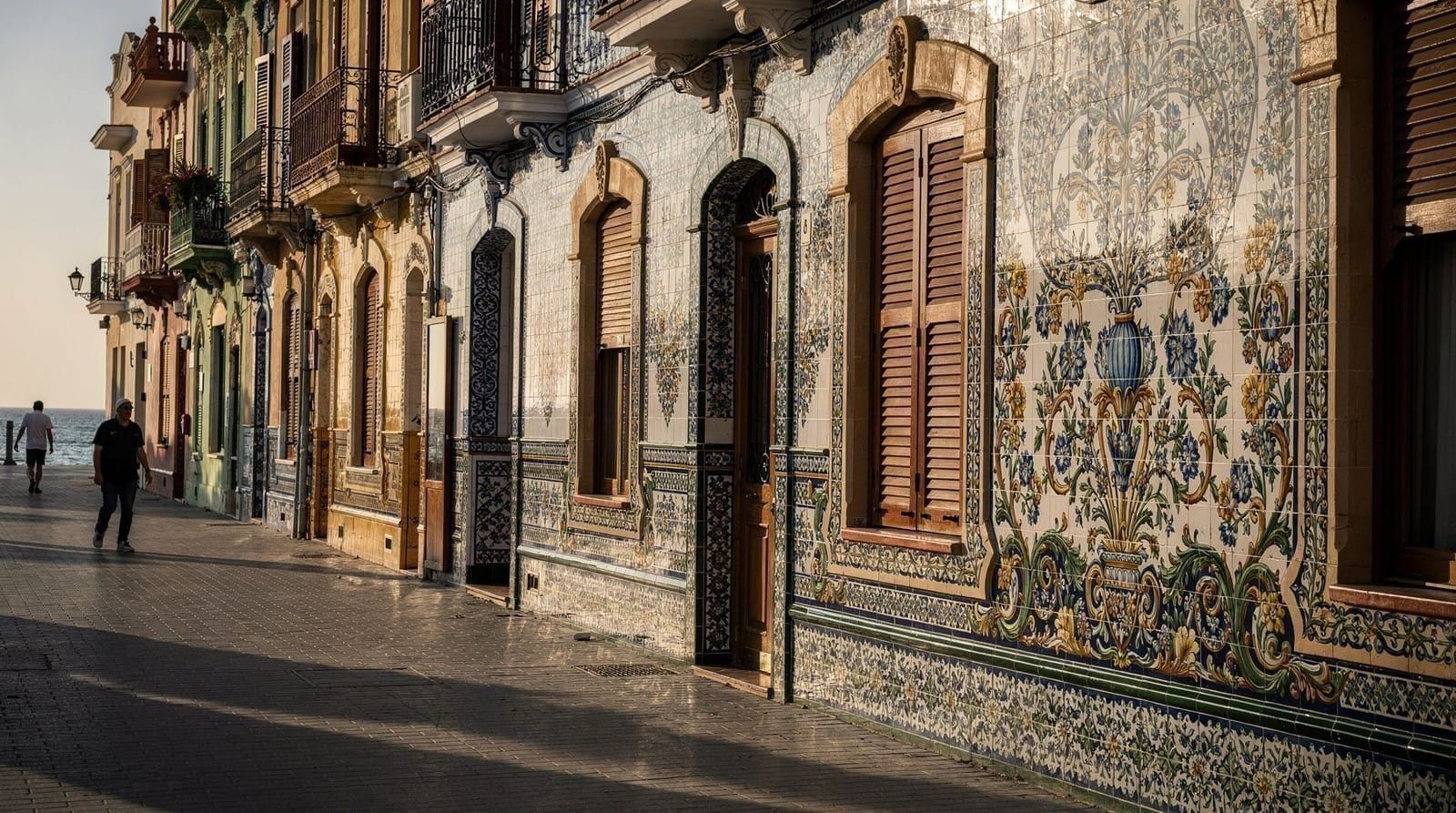 El Cabanyal — Valencia's historic fishing village, Valencia